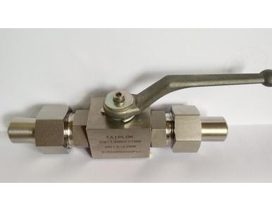 CNG�߉����y