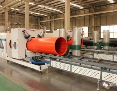 ���߷������������ܵ�����