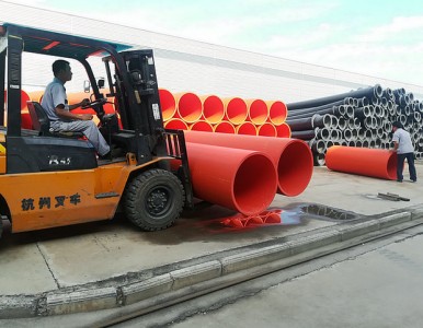 �V������������800����ͨ���S��