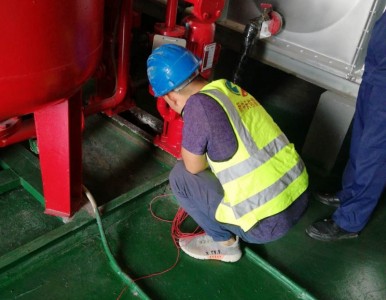 �_����יz�y